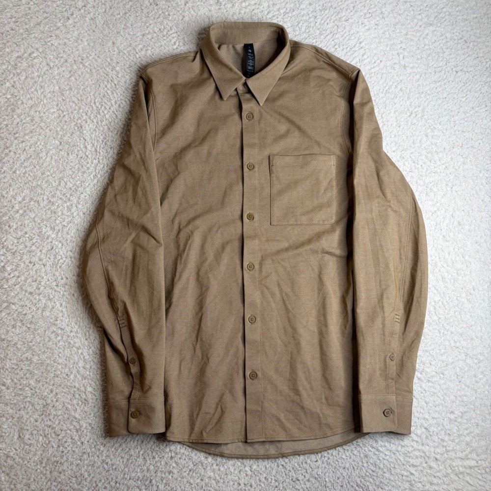 Lululemon Commission Long Sleeve Shirt Tan Khaki Mens Small LM3DJQS
